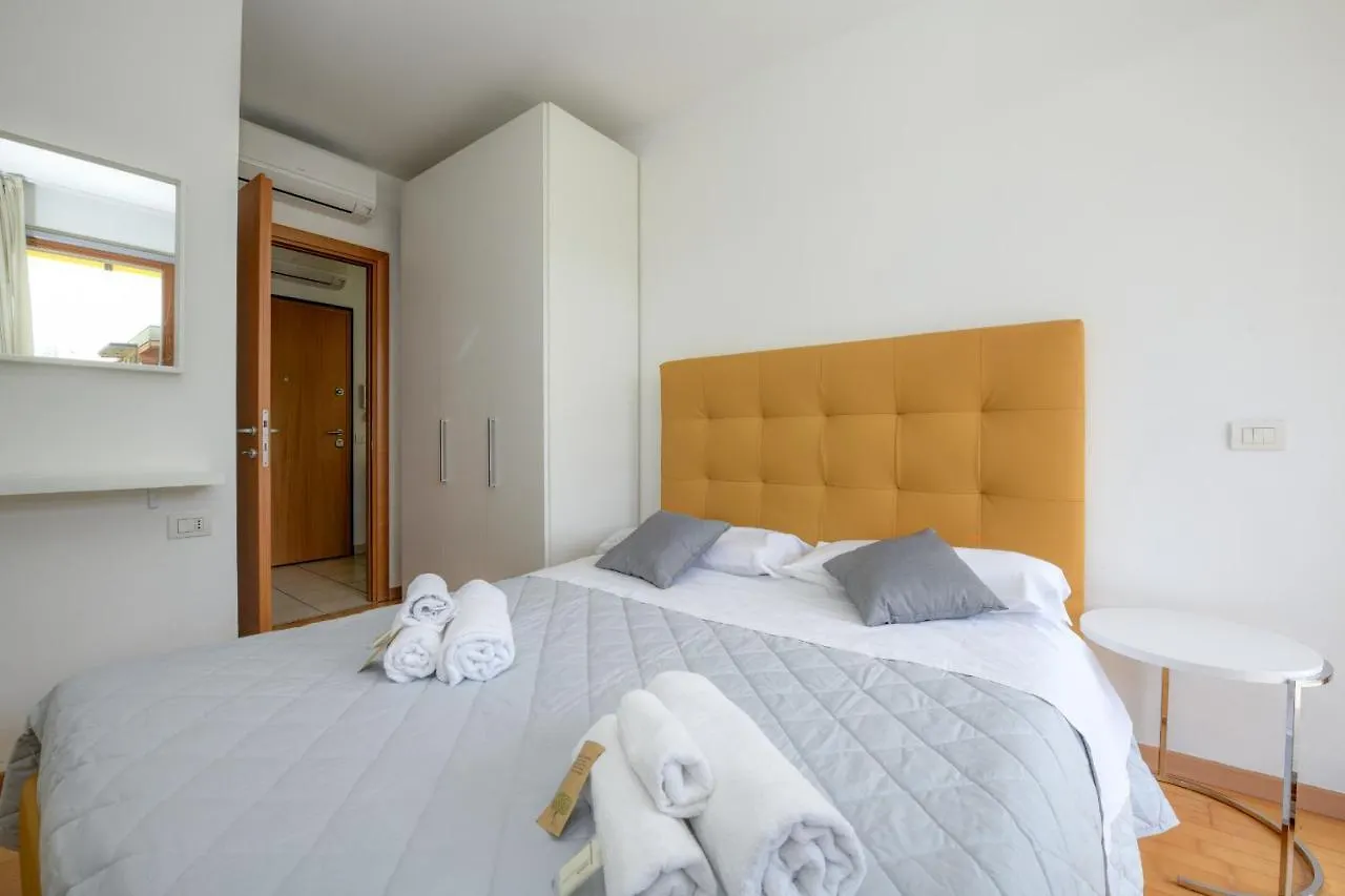 Residence Benacus Apt F4 سيرمِيوني إيطاليا