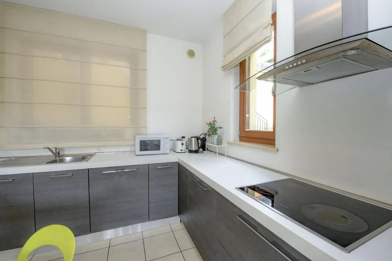 Residence Benacus Apt F4 سيرمِيوني إيطاليا